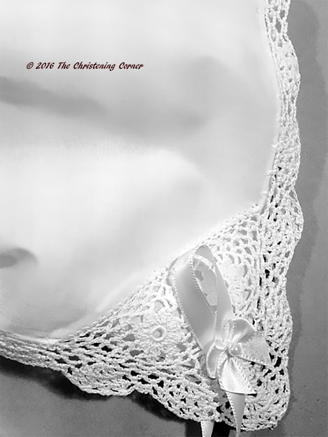 Bonnie Lace Handkerchief Bonnet - white - detail