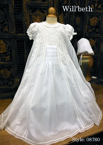 What Do Catholic Babies Wear To Baptism? – Christeninggowns.com